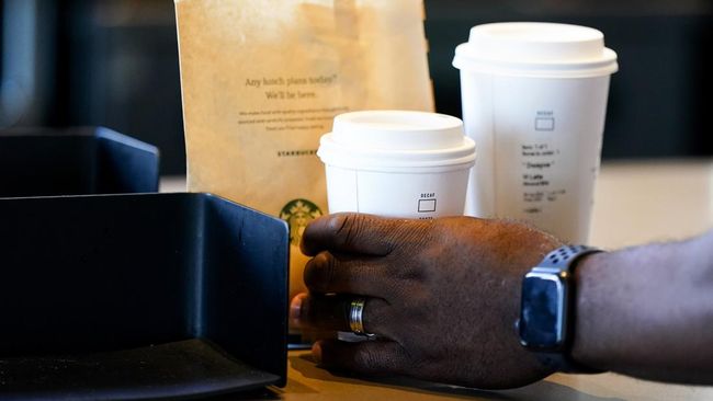 Gen Z Simak! Duit Ngopi Kamu Bisa Disulap Jadi Cuan Saham Puluhan Juta
