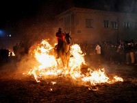 Tahun Kuda Api 2026: Asal Usul, Makna, Prediksi & Shio Paling Hoki