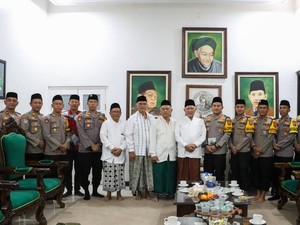 Awali Tugas Barunya, Kapolres Jombang Sowan Kiai Pengasuh Ponpes Tebuireng