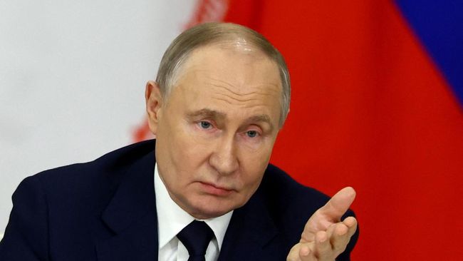 Jelang Gencatan Senjata, Putin Mendadak Datangi Garis Depan di Kursk