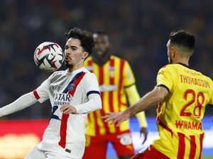 Lens Vs PSG: Les Parisiens Menang 2-1