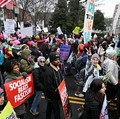 Demo Besar-besaran Jelang Trump Dilantik, 50.000 Orang Turun ke Jalan