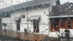 April Puncak Musim Hujan Kedua di Sumsel, Waspada Bencana Hidrometerologi