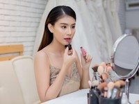 Belanja Fashion Lengkap Cuma di Shopee & YouTube Shopping Affiliates