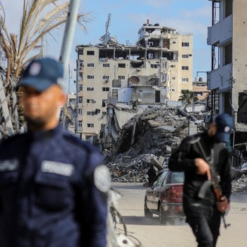 Potret Polisi Hamas Turun ke Jalan Kota Gaza Usai Gencatan Senjata