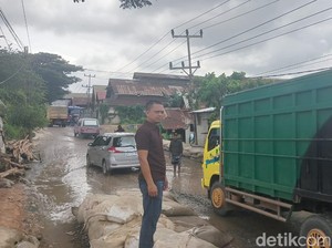 Jalan Gandus Palembang Makin Rusak, Warga Berharap Segera Diperbaiki