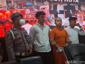 Jadi Tersangka, Majikan Pembunuh Satpam di Bogor Berbaju Tahanan dan Diborgol