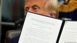Apa Perintah Pertama Presiden Donald Trump?