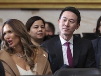 CEO TikTok Kasih Proposal Baru ke Donald Trump, Begini Isinya