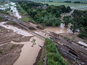 Imbas Banjir di Grobogan, Perjalanan KA di Daop 3 Cirebon Terganggu