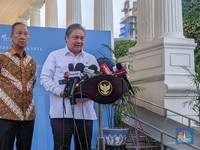 Airlangga Pastikan Instrumen DHE Eksportir Bisa Dipakai Agunan Kredit