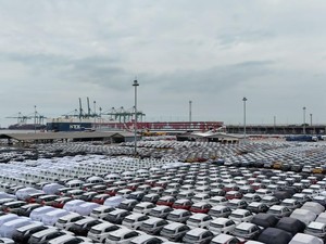 Indonesia Kendaraan Terminal Catatkan Penanganan Kargo Naik 15% di 2024