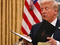 Sehari Presiden Donald Trump Langsung Panen Duit, Cek Akal Bulusnya