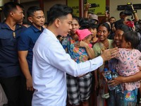 Potret Wapres Gibran Turun ke Lokasi Kebakaran Dahsyat di Kemayoran