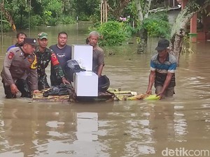 Banjir di Ngawi Akibat Luapan Bengawan Solo Mulai Surut