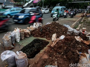Ibu-Anak Tercebur ke Galian Kabel di Jaktim, Pemprov DKI Tegur Kontraktor Proyek