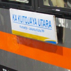 Selamat Tinggal! KA Kutojaya Utara Pasarsenen-Kutoarjo Resmi Pensiun
