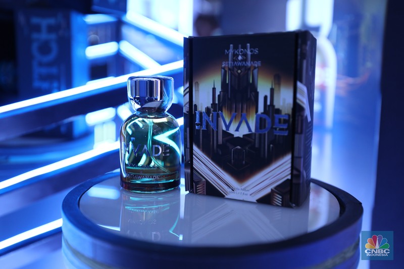 Transmart berkolaborasi dengan merek parfum lokal Mykonos membuka pop-up store pertamanya. (CNBC Indonesia/Tri Susilo) Transmart berkolaborasi dengan merek parfum lokal Mykonos membuka pop-up store pertamanya. (CNBC Indonesia/Tri Susilo)