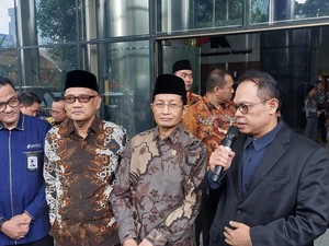 Usai Rapat di KPK, Menag Janji Layanan Haji Lebih Baik Meski Biaya Turun