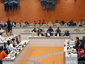 Video: Menhub Usul Work From Anywhere 24-27 Maret, Antisipasi Pemudik Membeludak