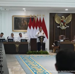 Prabowo Pangkas Belanja Rp306 T, Sri Mulyani-Tito Dapat Tugas Khusus