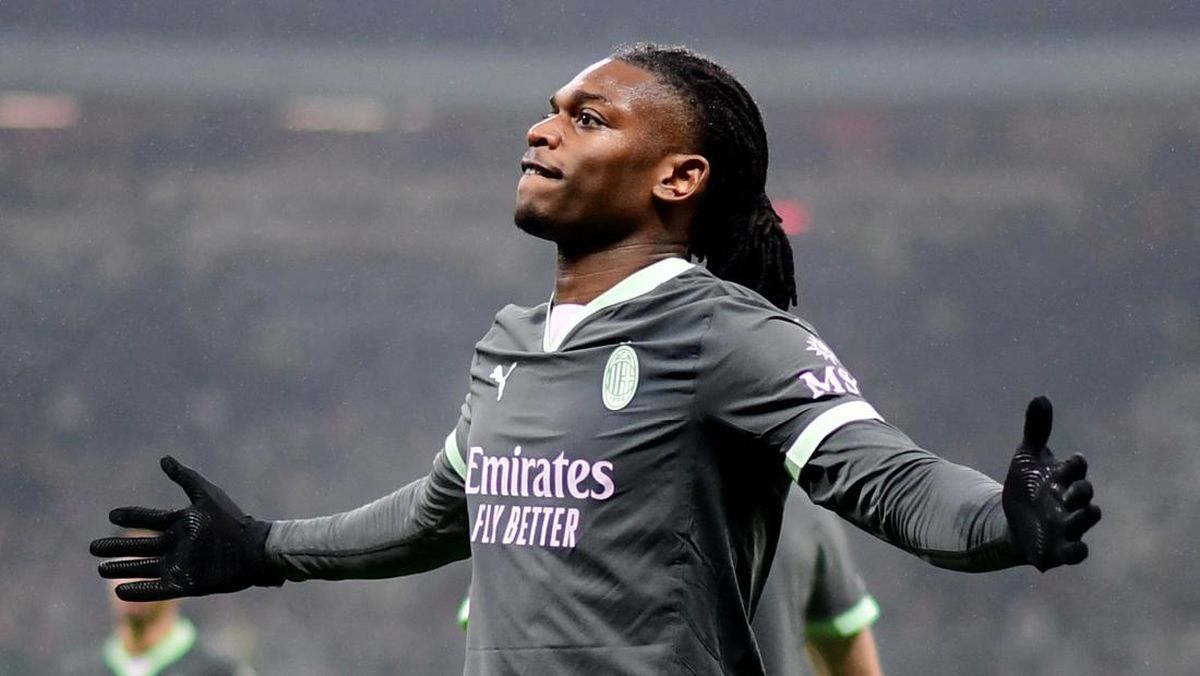 Leao Ucapkan Kata Perpisahan untuk AC Milan: Ini Bukan Kisah Cinta yang Berakhir