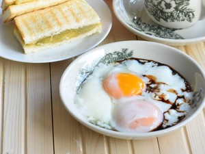 Telur Mentah Populer Dikonsumsi, Apakah Halal untuk Muslim?