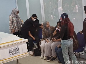 Video: Jenazah Aulia Belinda Korban Kebakaran Glodok Plaza Akan Dibawa ke Toraja
