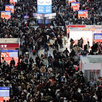 Mudik Imlek, China Catat Rekor 9 Miliar Perjalanan Domestik