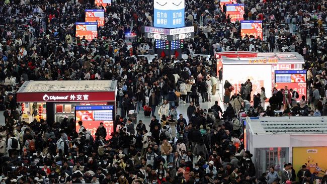 Mudik Imlek, China Catat Rekor 9 Miliar Perjalanan Domestik