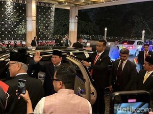 Tiba di India, Prabowo Disambut Antusias Mahasiswa Indonesia