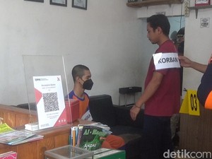 Pembunuhan di Barbershop Jombang Direka Ulang