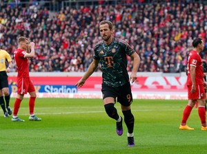 Freiburg Vs Bayern Munich: Gol Kane Bantu Die Roten Menang 2-1