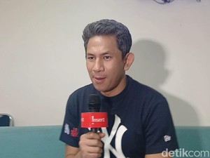 Pesinetron Aji Yusman Jual Mainan Anak dan ATK di IG demi Pengobatan Anak