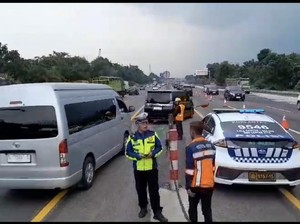 Perhatian! Km 55-65 Tol Cikampek Diterapkan Contraflow Sore Ini