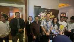 Rencana Menekraf Pasarkan Film Indonesia ke Internasional