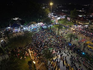 Alun-alun Merdeka Lubuklinggau Dipadati Ribuan Warga Nobar Wiro Sableng
