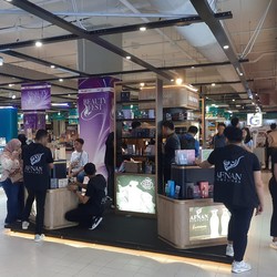 Pelanggan Transmart Serbu Parfum Dubai yang Viral, Cek Promonya!