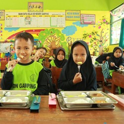 Sri Mulyani Telah Cairkan Rp710,5 Miliar Anggaran Makan Bergizi Gratis