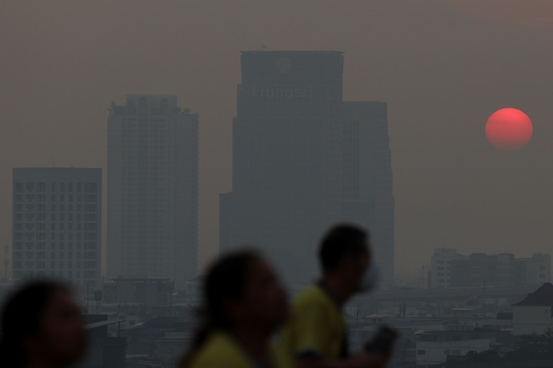 THAILAND-DAILYLIFE/ People attend a running event on the newly constructed cable-stayed Rama X Bridge or
