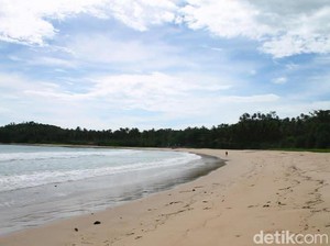 5 Rekomendasi Pantai Dekat Kota Bandung, Cocok untuk Liburan