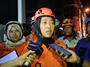 Tim SAR Urai Skema Evakuasi Jasad Korban Tertimpa Coran Tower Ambruk Bekasi