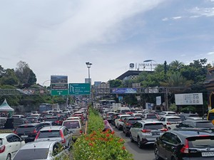Sudah Prediksi Arah Puncak Macet, Traveler Pilih Jalur Alternatif