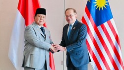 PM Malaysia Ikut Berduka Atas Meninggalnya Titiek Puspa