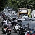 Siap-Siap Macet! 10.000 Kendaraan Sudah Melintasi Puncak