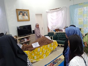 Video: Suasana Rumah Duka Emilia Contessa di Banyuwangi