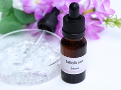 8 Rekomendasi Skincare yang Mengandung Salicylic Acid dan Tips Memakainya 8 Rekomendasi Skincare yang Mengandung Salicylic Acid dan Tips Memakainya