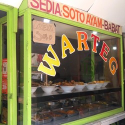 Kondisi Lagi Susah, Pengusaha Warteg Berdoa Tak Kena Palak THR Ormas