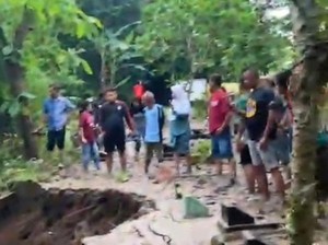Banjir dan Longsor di Madiun, Jenazah di Makam Desa Mejayan Hanyut