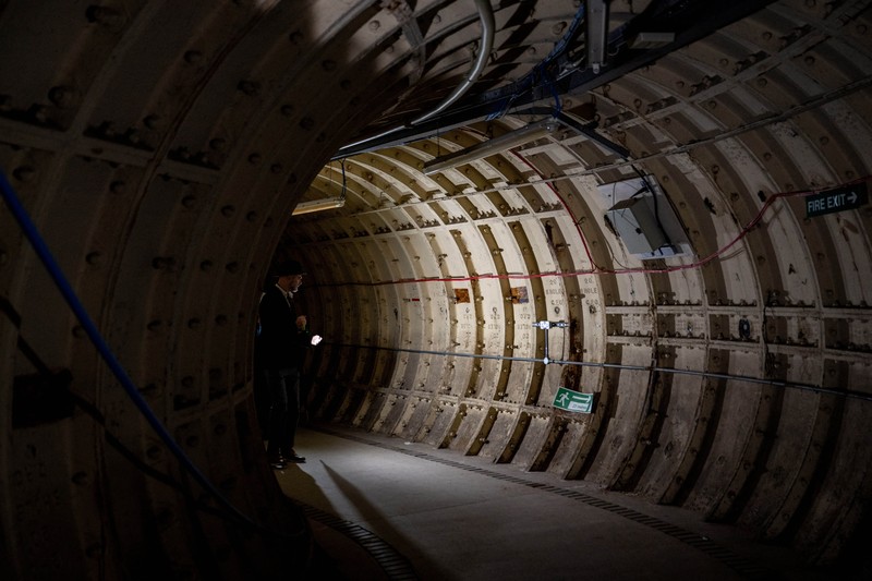 Terowongan Perang Dunia Kedua akan disulap menjadi objek wisata di London. (REUTERS/Chris J. Ratcliffe)